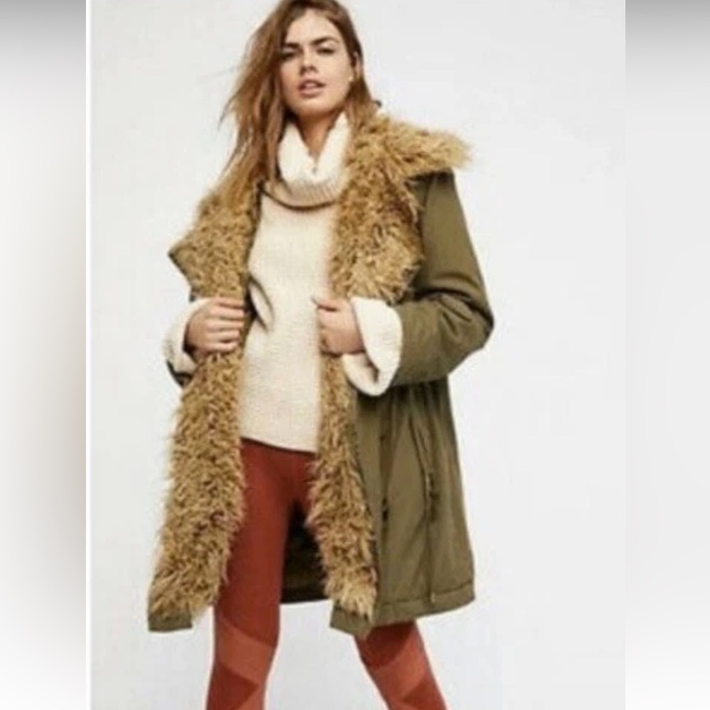 Free People extreme moto Parka fur lined olive green military parka  XS oversize